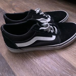 Black and white low top Vans - OLS SKOOL size 9